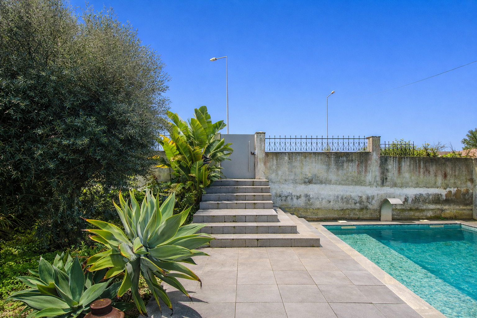 Moradia independente à venda na Avenida do Mar, 172 — 4