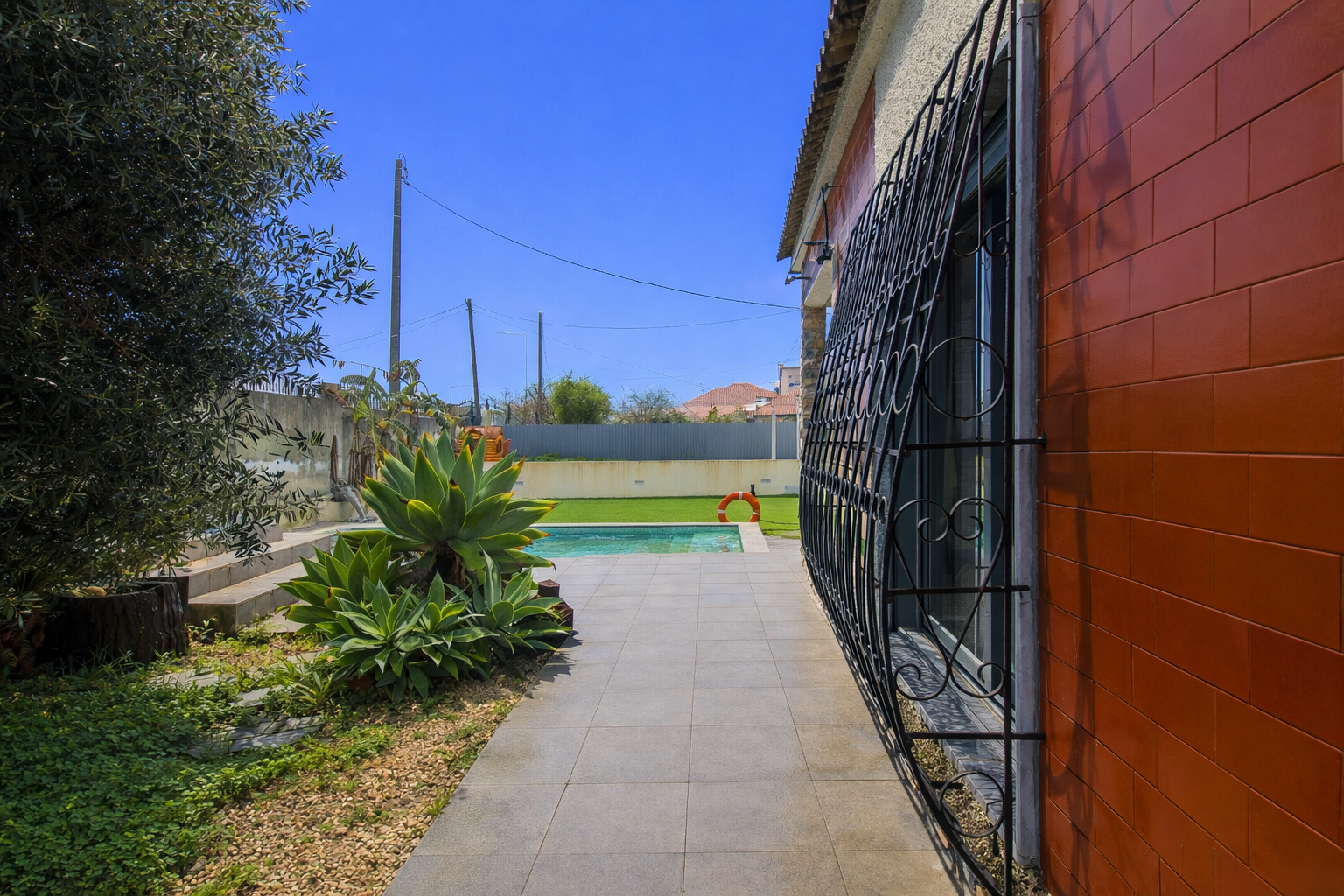 Moradia independente à venda na Avenida do Mar, 172 — 14