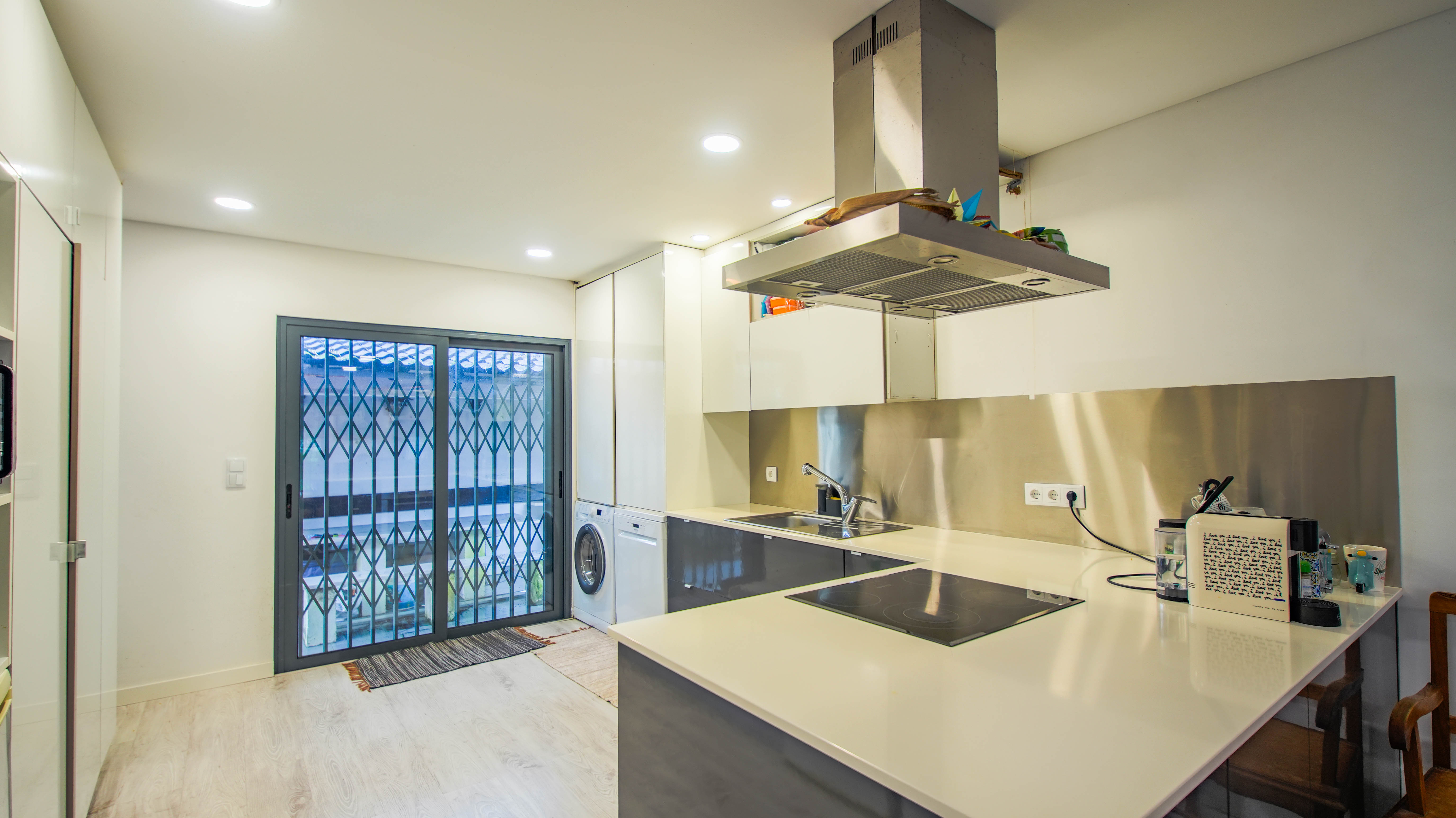 Moradia independente à venda na Avenida do Mar, 172 — 19