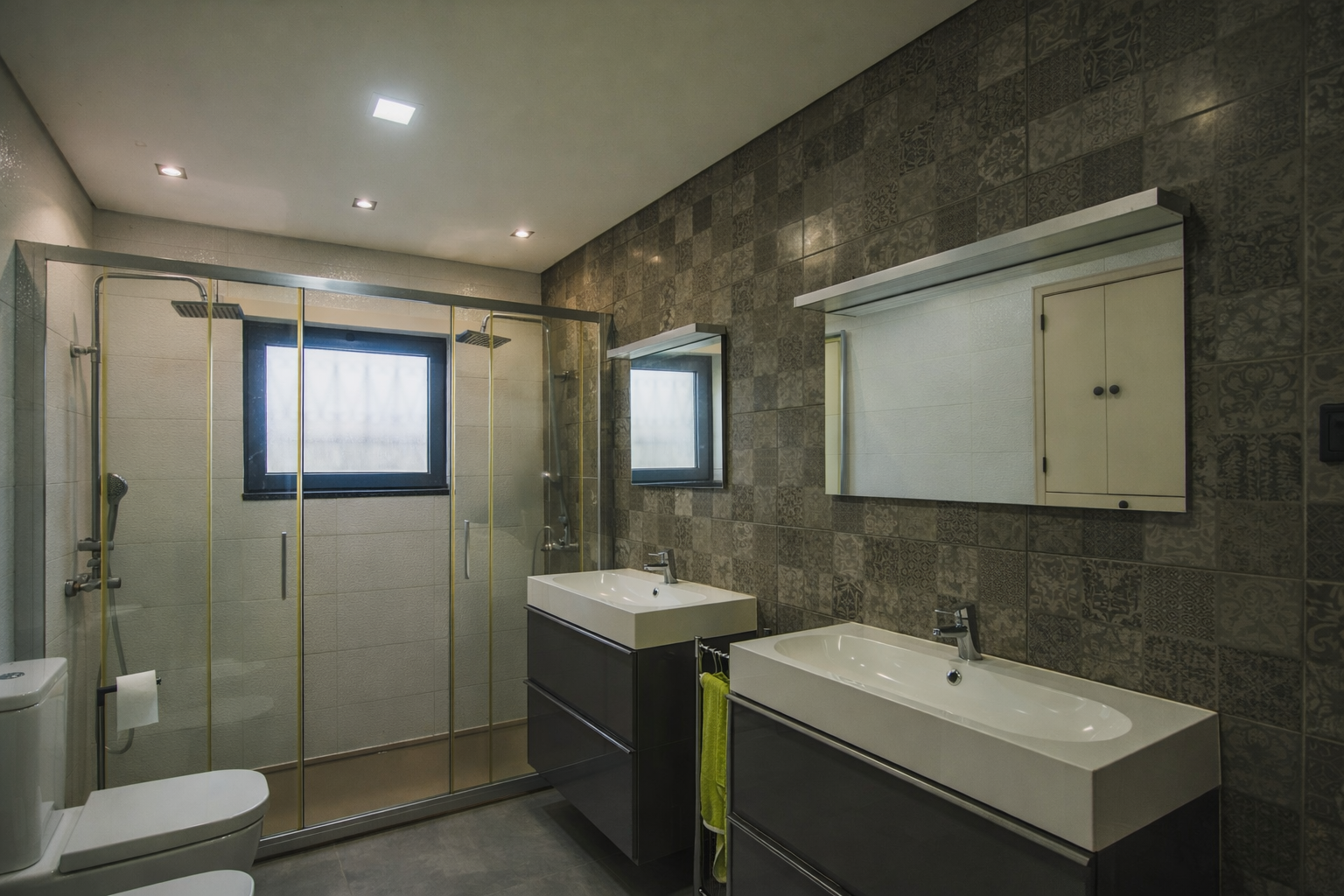 Moradia independente à venda na Avenida do Mar, 172 — 32