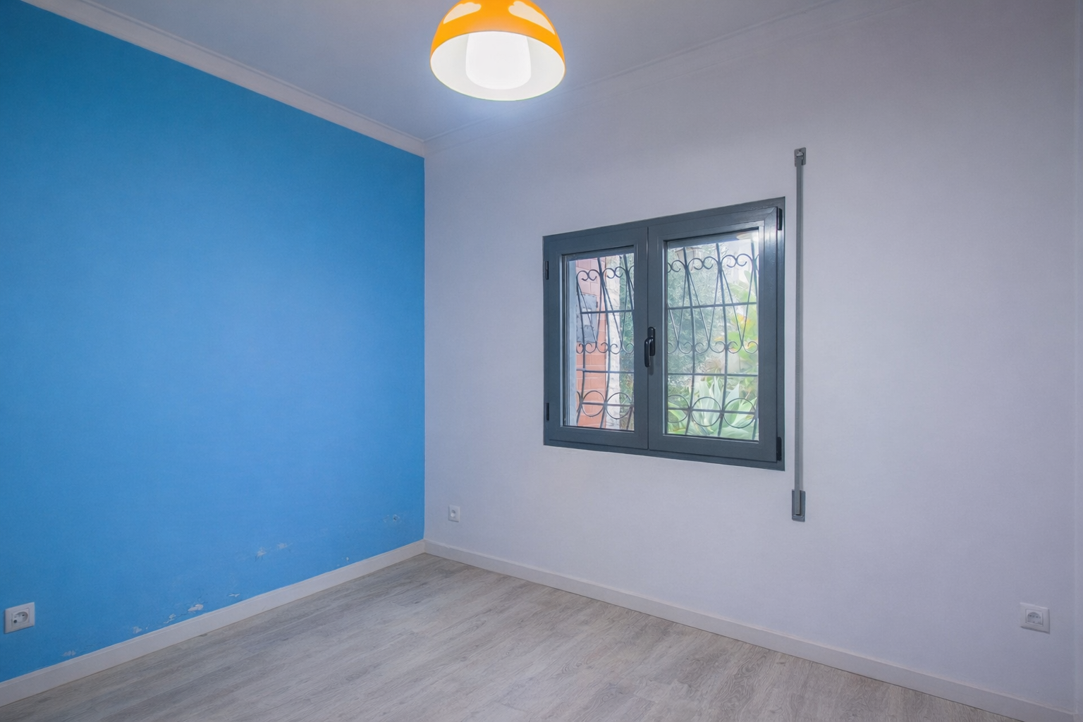 Moradia independente à venda na Avenida do Mar, 172 — 37